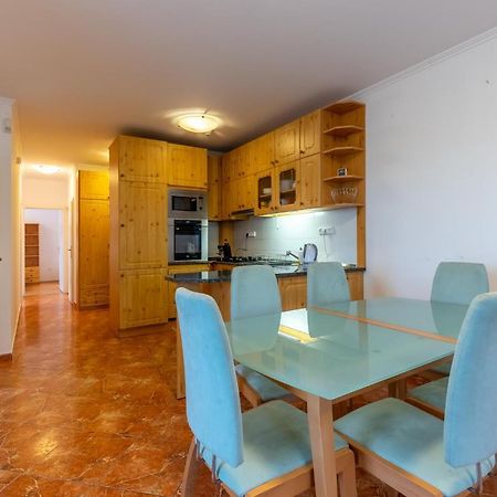 Egyuett A Csalad II Apartman By Bltn Сиофок Екстериор снимка